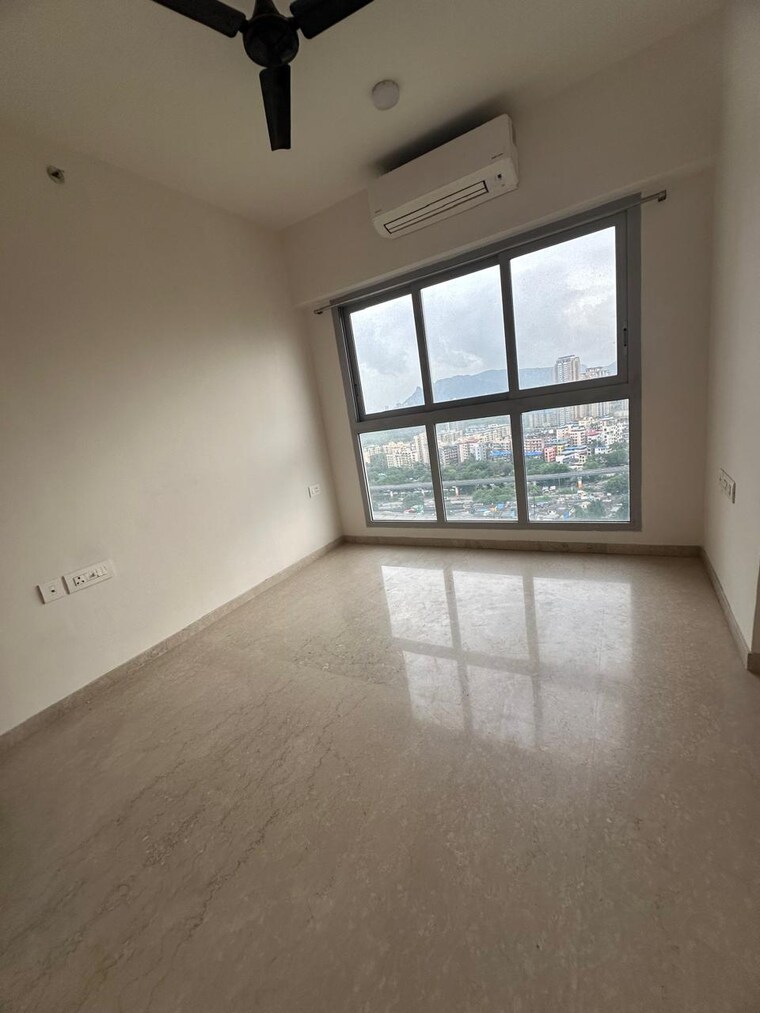 Room, runwal-eirene 2 Bedroom 568 Sq.Ft. Apartment In Balkum Pada Thane 9489805