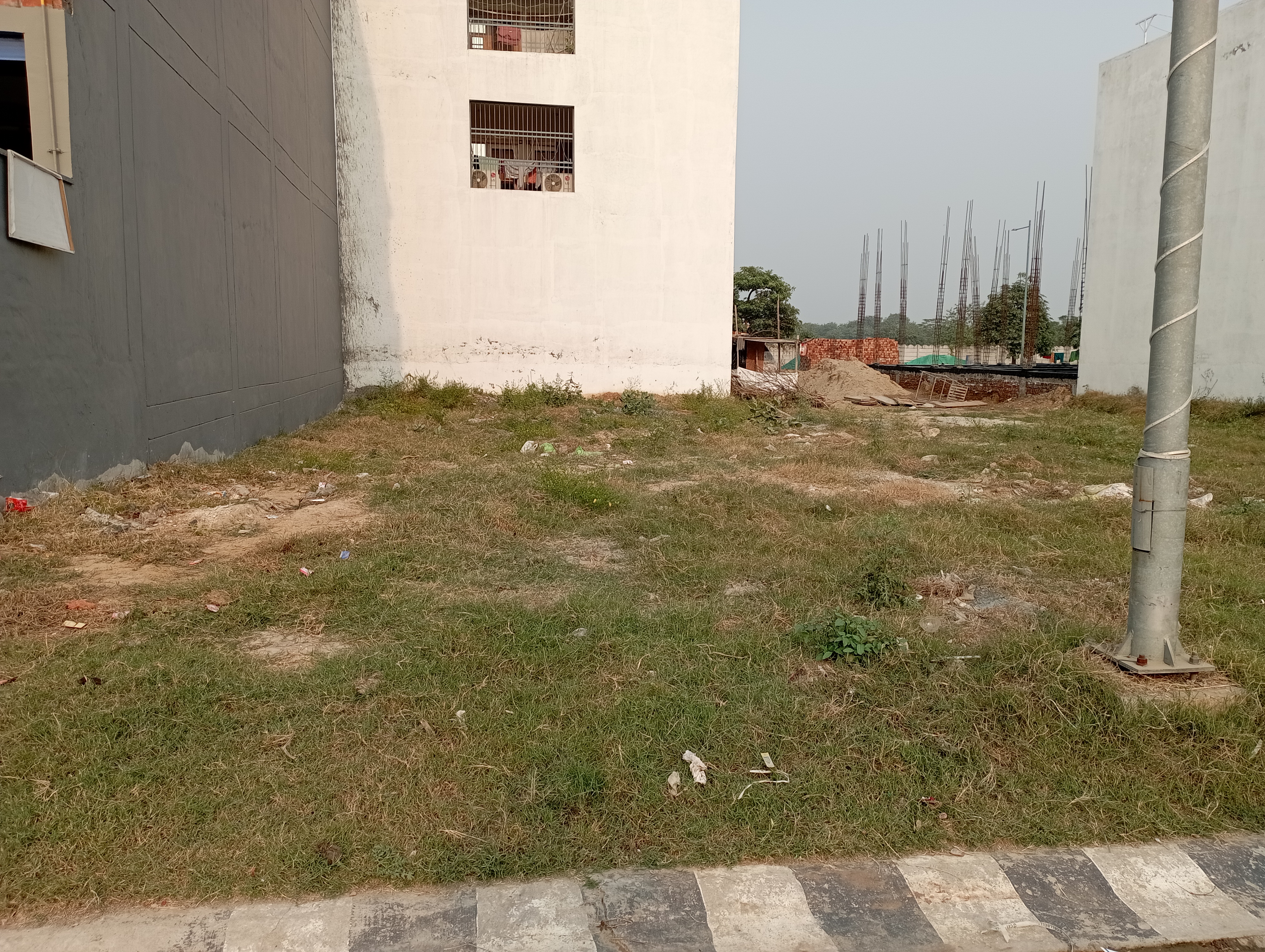 Plot For Sale in Wave City