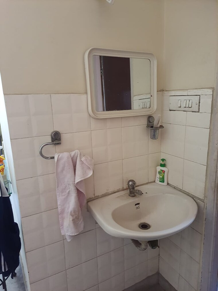 Bathroom, bowenpally 2 Bedroom 1050 Sq.Ft. Apartment In Bowenpally Hyderabad 9489860
