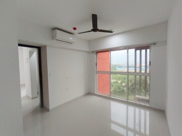 Room in 1 BHK Apartment at Lodha Codename Premier, Dombivli East – for Rent