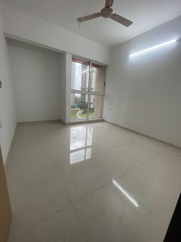 Room in 1 BHK Apartment at Lodha Codename Premier, Dombivli East – for Rent