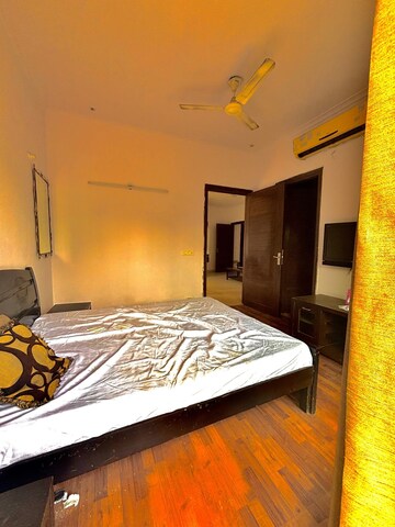 Bedroom in 1 BHK Builder Floor at Saket – for Rent