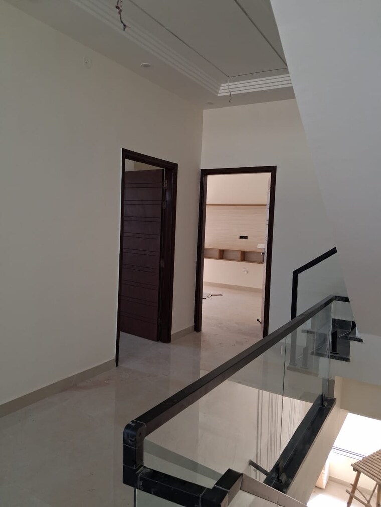 Living Room, shimla bypass road 3 Bedroom 132 Sq.Yd. Independent House In Shimla Bypass Road Dehradun 9489976