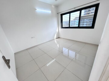 2 BHK Apartment For Rent in Amanora Gold Towers, Hadapsar