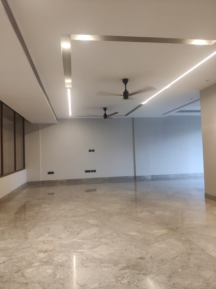 Room, unitech-south-city-1 4 Bedroom 4500 Sq.Ft. Builder Floor In South City 1 Gurgaon 9489997