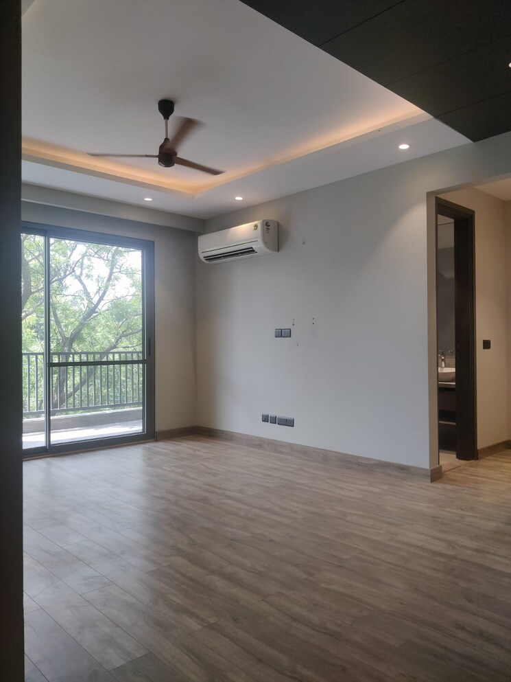 Room, unitech-south-city-1 4 Bedroom 4500 Sq.Ft. Builder Floor In South City 1 Gurgaon 9489997