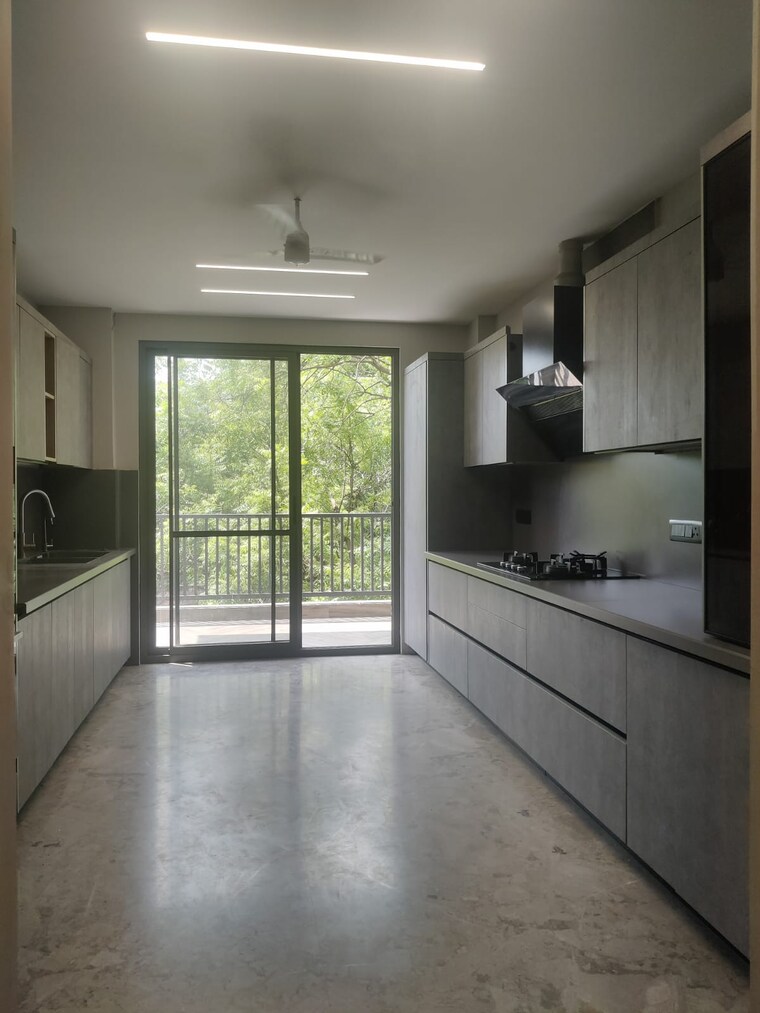 Room, unitech-south-city-1 4 Bedroom 4500 Sq.Ft. Builder Floor In South City 1 Gurgaon 9489997