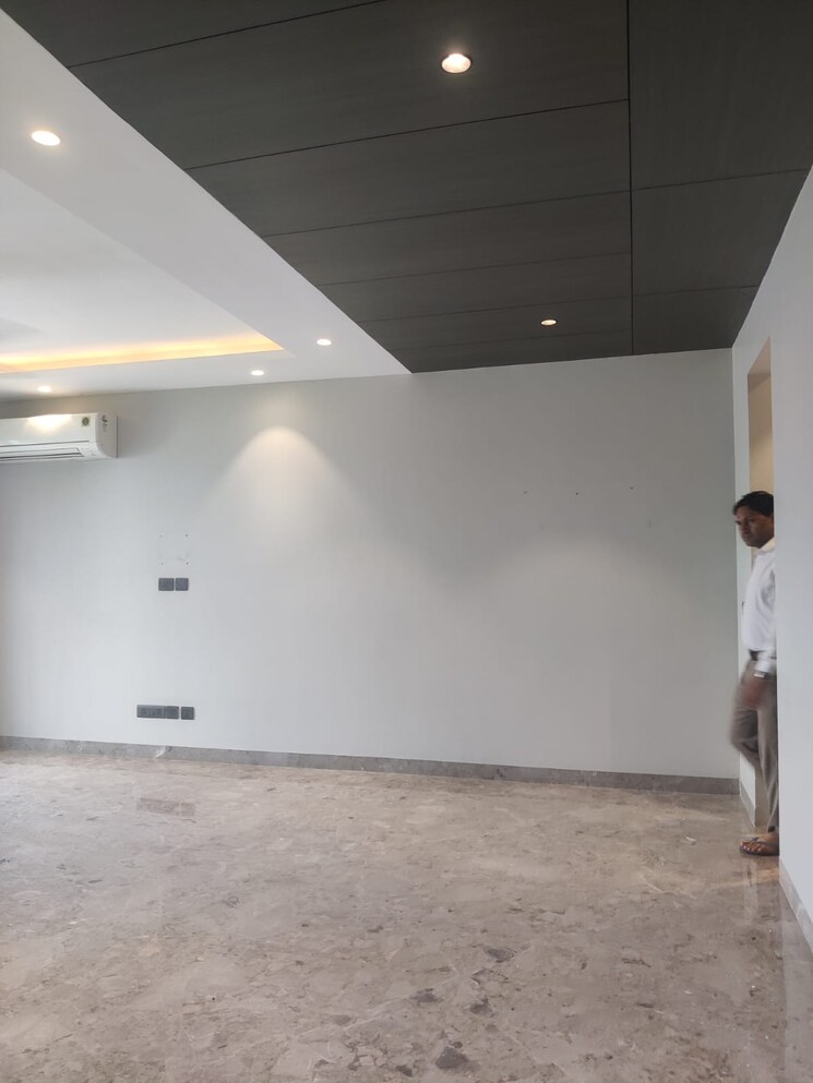 Room, unitech-south-city-1 4 Bedroom 4500 Sq.Ft. Builder Floor In South City 1 Gurgaon 9489997