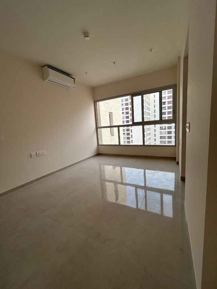 Room, piramal-vaikunth 2 Bedroom 550 Sq.Ft. Apartment In Balkum Pada Thane 9490008