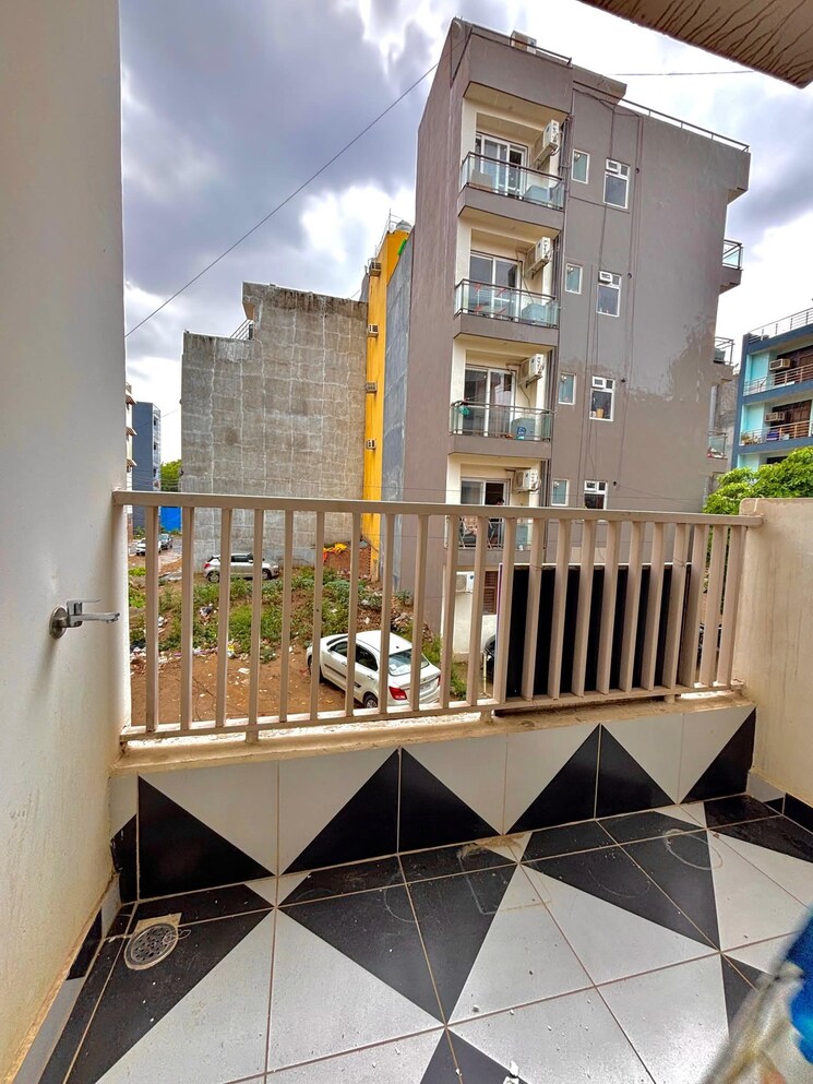 Balcony, saket 1 Bedroom 500 Sq.Ft. Builder Floor In Saket Delhi 9490028