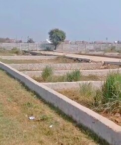 Plot For Sale in White Orchid