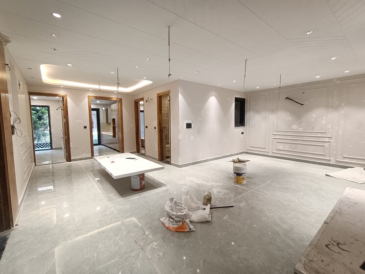  Parking, bptp-eden-estate 3 Bedroom 1350 Sq.Ft. Builder Floor In Sector 81 Faridabad 9490285