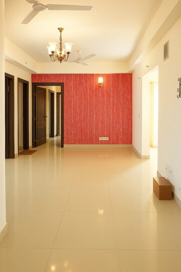 2 BHK Apartment For Rent in Nimbus The Hyde park, Sector 78
