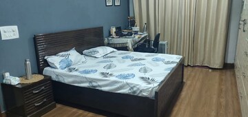 Bedroom in 4 BHK Apartment at GTM The Capital, Aman Vihar – for Rent