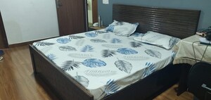 Bedroom in 4 BHK Apartment at GTM The Capital, Aman Vihar – for Rent