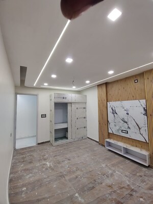 Room in 3 BHK Builder Floor at Gms Road – for Sale