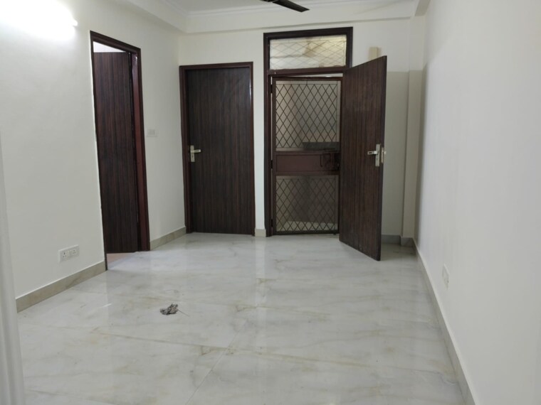 Room, saket 2.5 Bedroom 1350 Sq.Ft. Builder Floor In Saket Delhi 9490224