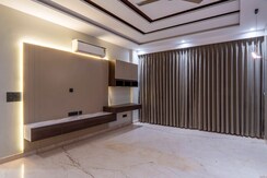 4 BHK Builder Floor For Sale in Unitech South City 1