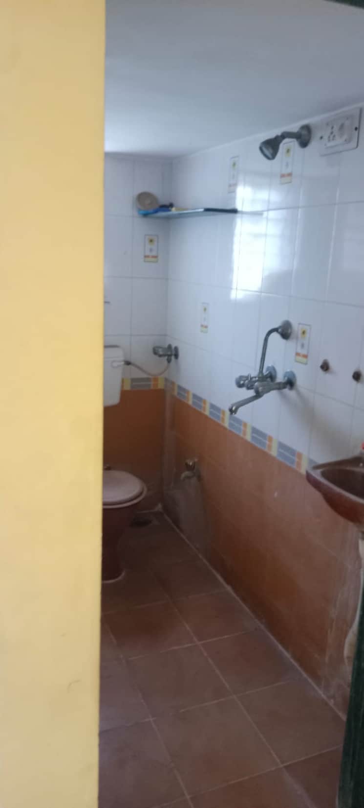 Bathroom, umiya-complex-titwala 1 Bedroom 420 Sq.Ft. Apartment In Titwala Thane 9490210