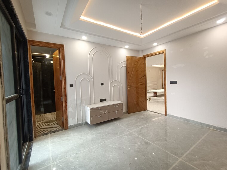 Room, bptp-eden-estate 3 Bedroom 1350 Sq.Ft. Builder Floor In Sector 81 Faridabad 9490285