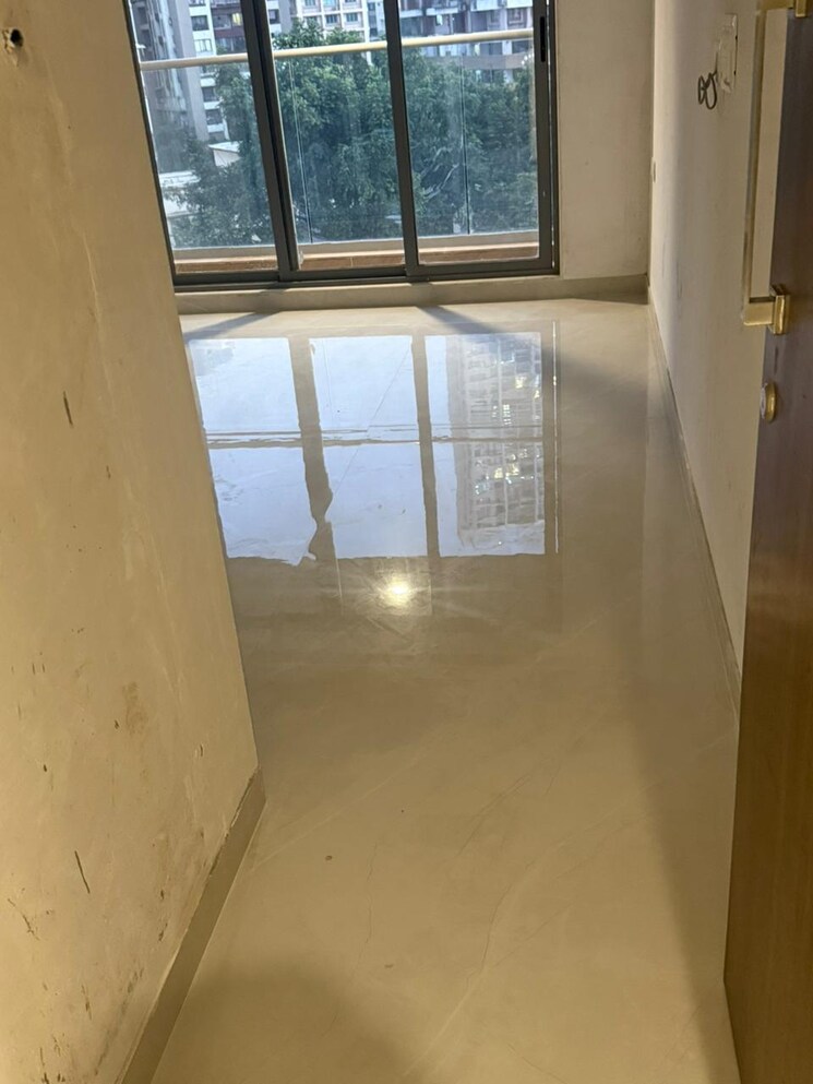 Balcony, dadar west 2 Bedroom 700 Sq.Ft. Apartment In Dadar West Mumbai 9490284