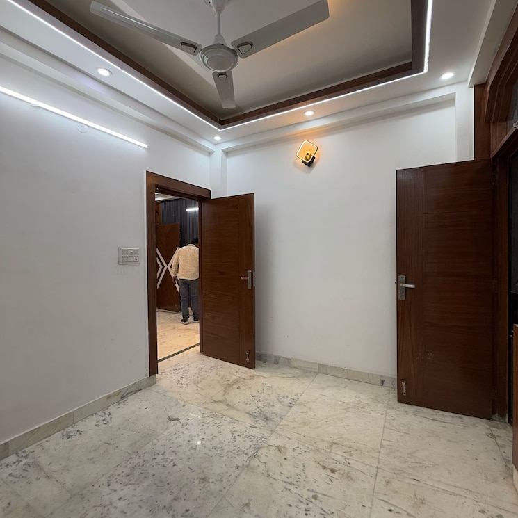 Room, svp-gulmohur-residency 2.5 Bedroom 1250 Sq.Ft. Apartment In Ahinsa Khand 2 Ghaziabad 9490363