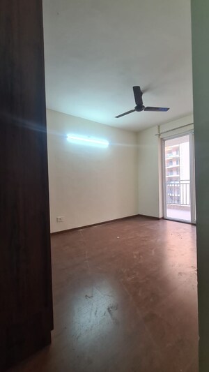 Room in 3.5 BHK Apartment at 3C Orris Greenopolis, Sector 89 – for Sale