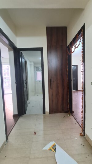 Room in 3.5 BHK Apartment at 3C Orris Greenopolis, Sector 89 – for Sale