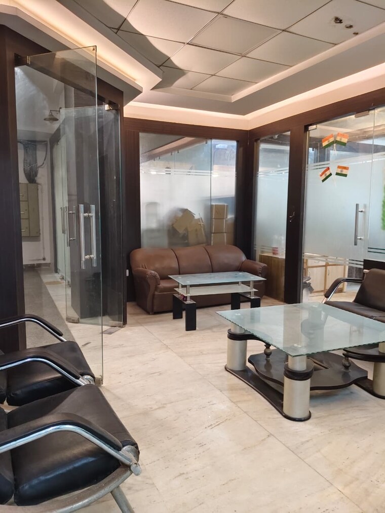 Gym, sector 63 Commercial Office Space 610 Sq.Ft. In Sector 63 Noida 9490329