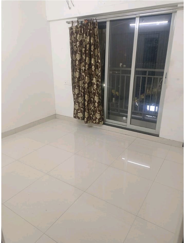 1 BHK + Pooja Room Apartment For Rent in Ashar Metro Towers