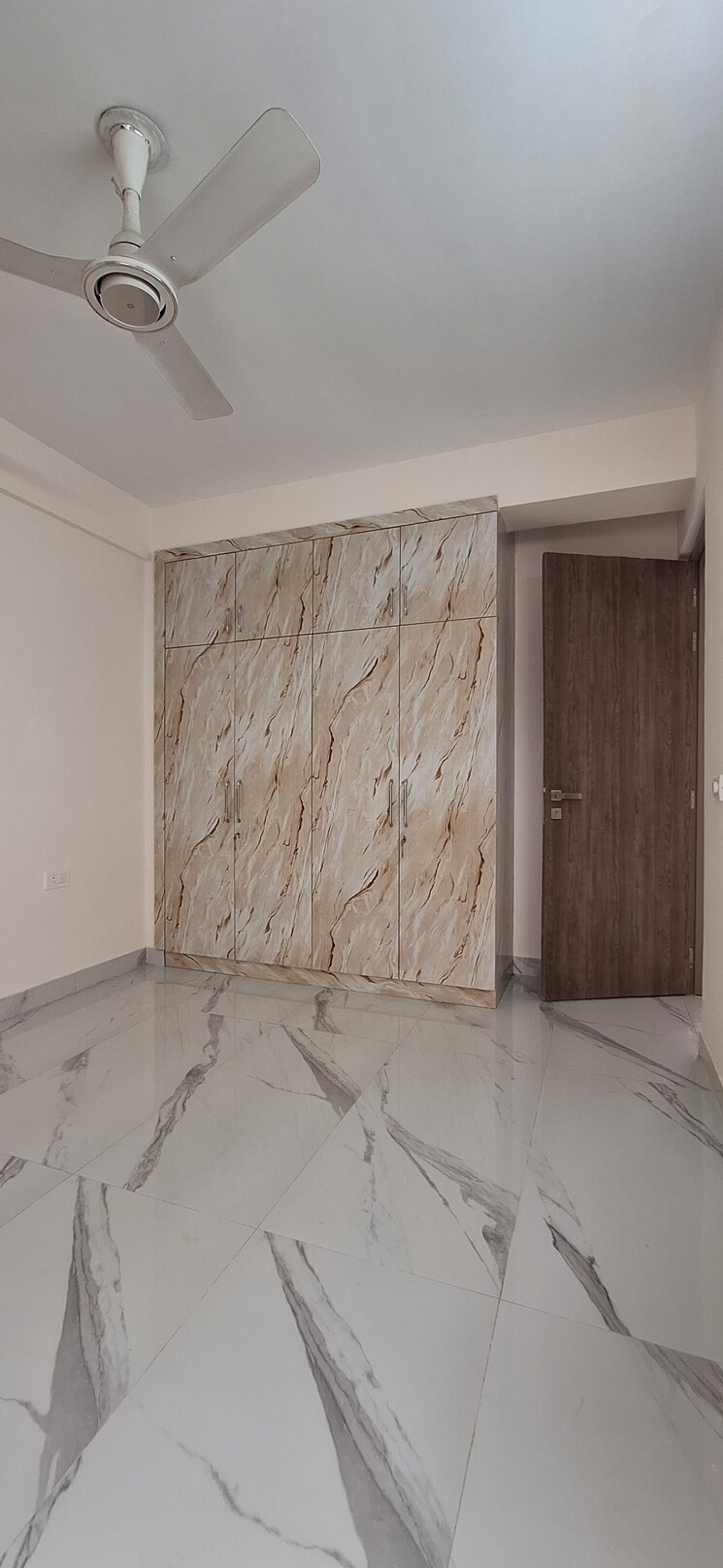 Room, smart-world-gems 3.5 Bedroom 1494 Sq.Ft. Apartment In Sector 89 Gurgaon 9490418