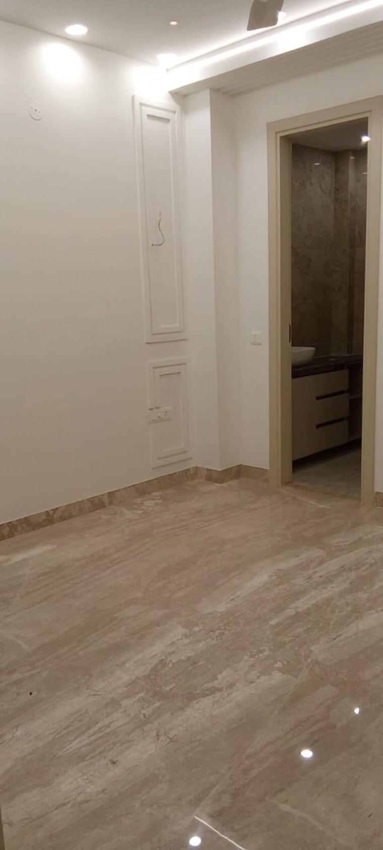 Room, vikas puri 3 Bedroom 1125 Sq.Ft. Builder Floor In Vikas Puri Delhi 9490440