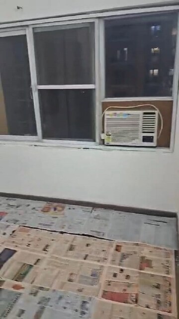 Bedroom in 4 BHK Apartment at BPTP Park Grandeura, Sector 82 – for Rent