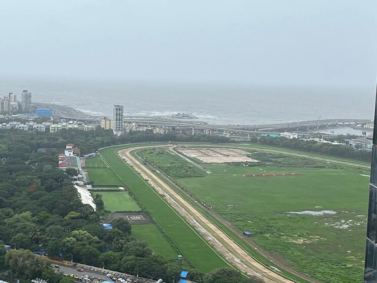 Swimming Pool, k-raheja-vivarea 3 Bedroom 2069 Sq.Ft. Apartment In Mahalaxmi Mumbai 9490458