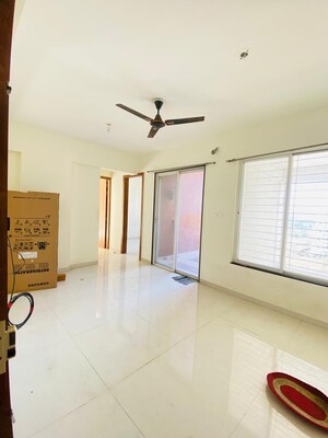 Room in 2 BHK Apartment at Vision Indramegh, Tathawade – for Rent