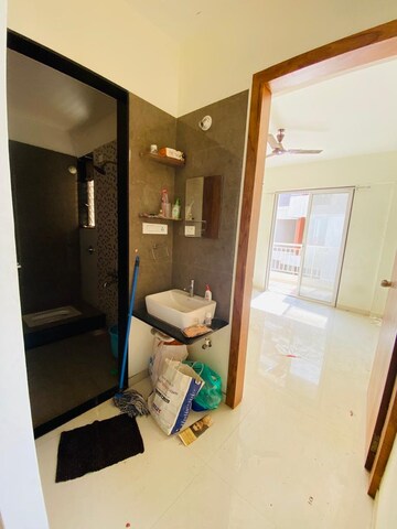 Team Area in 2 BHK Apartment at Vision Indramegh, Tathawade – for Rent