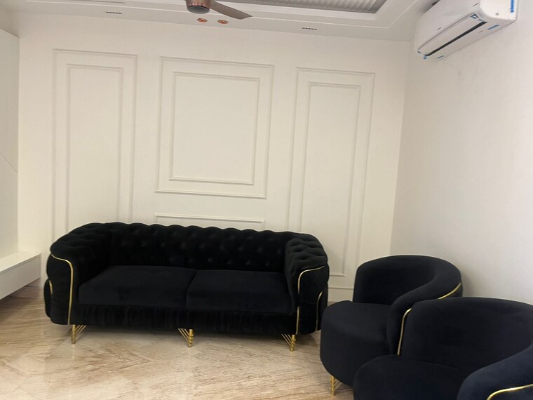 Bedroom, rohini sector 29 4 Bedroom 150 Sq.Yd. Builder Floor In Rohini Sector 29 Delhi 9490656