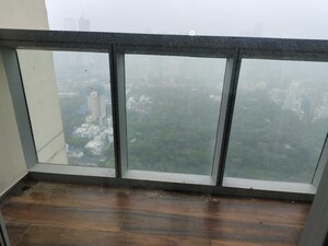 Room in 3 BHK Apartment at Prabhadevi CHS, Prabhadevi – for Rent