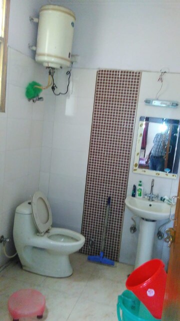 Bathroom in 2 BHK Builder Floor at Shivalik Colony – for Rent