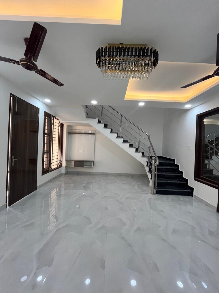 Room, sahastradhara 3 Bedroom 2000 Sq.Ft. Builder Floor In Sahastradhara Dehradun 9490738