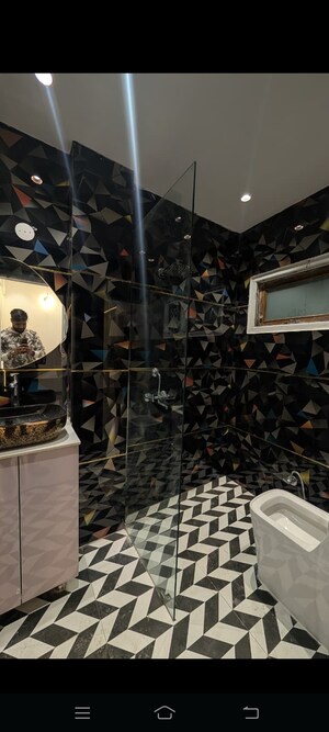 Attached Bathroom in 1 BHK Builder Floor at Maya Homes, Indrapuram – for Sale