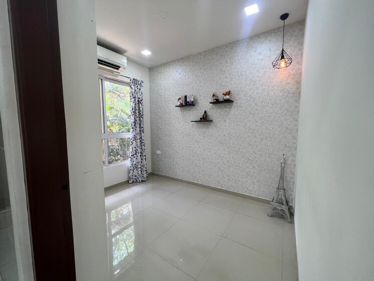 Room, puranik-grand-central 1 Bedroom 450 Sq.Ft. Apartment In Vartak Nagar Thane 9490742
