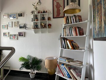 Furnished Amenities in 3 BHK Villa at Assagao – for Sale