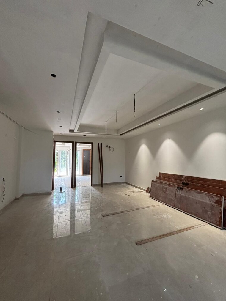 undefined, sahastradhara road 5 Bedroom 175 Sq.Yd. Independent House In Sahastradhara Road Dehradun 9490753