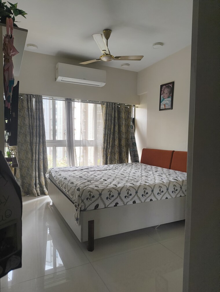 Bedroom, godrej-central 2.5 Bedroom 900 Sq.Ft. Apartment In Chembur Mumbai 9490786