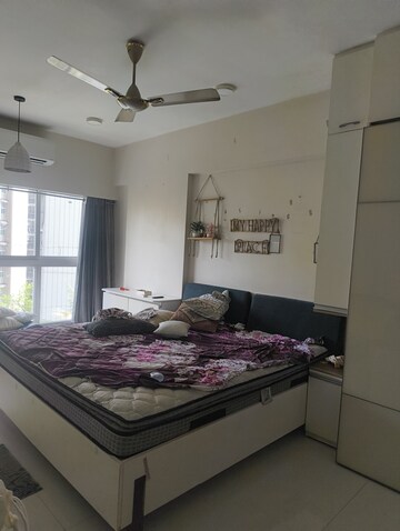 Bedroom in 2.5 BHK Apartment at Godrej Central, Chembur – for Rent