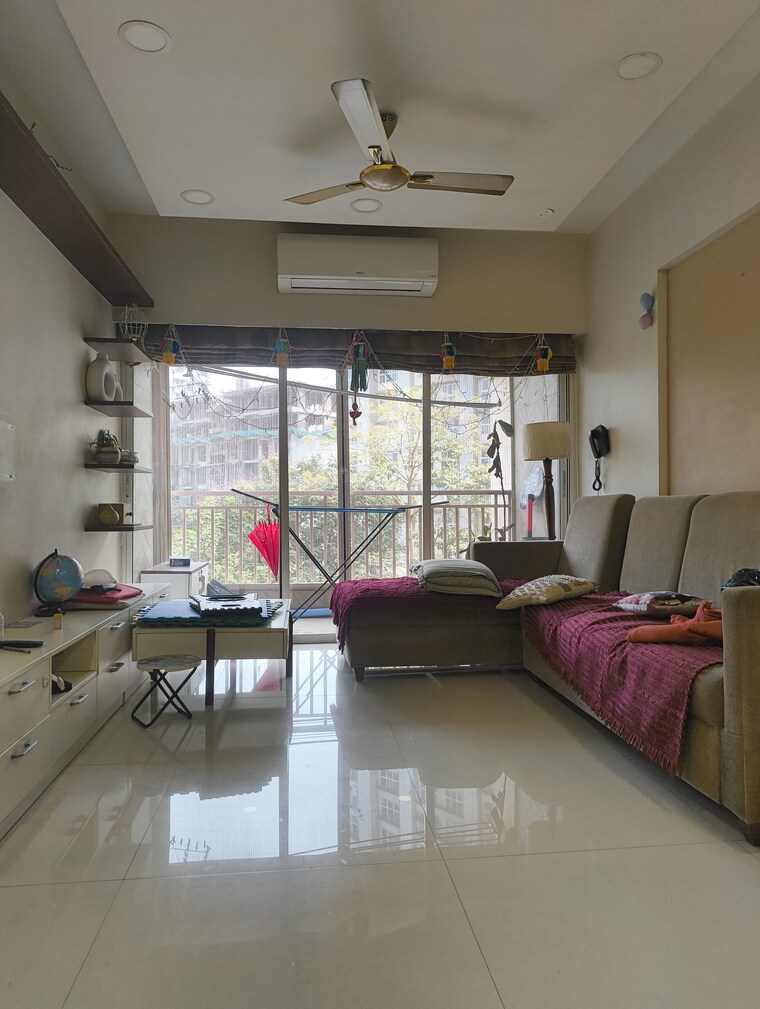 Kitchen, godrej-central 2.5 Bedroom 900 Sq.Ft. Apartment In Chembur Mumbai 9490786