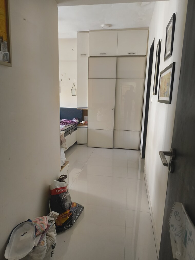 Bathroom, godrej-central 2.5 Bedroom 900 Sq.Ft. Apartment In Chembur Mumbai 9490786