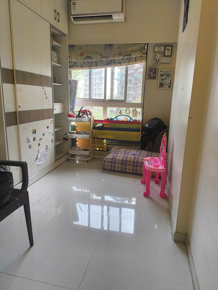 Living Room, godrej-central 2.5 Bedroom 900 Sq.Ft. Apartment In Chembur Mumbai 9490786