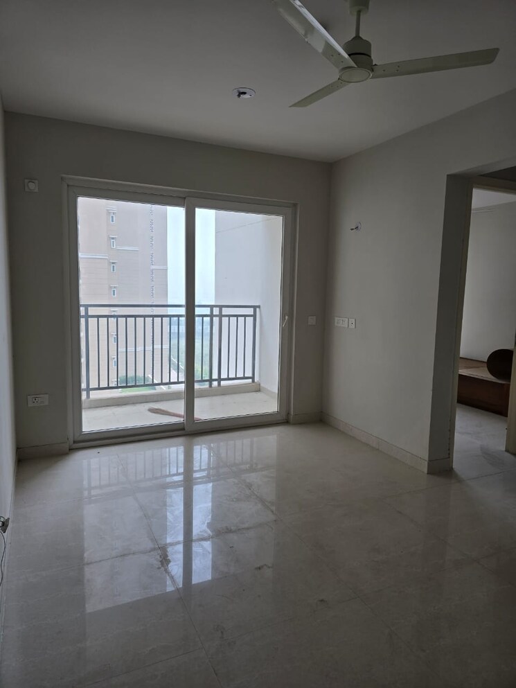 Room, eldeco-live-by-the-greens 2 Bedroom 1155 Sq.Ft. Apartment In Sector 150 Noida 9490837